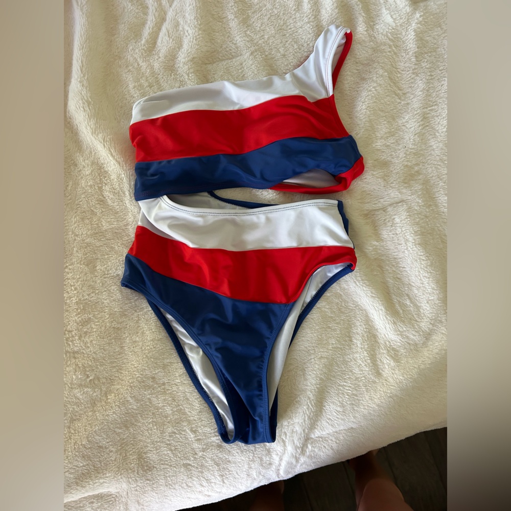 CUPSHE red white and blue one piece with cutout